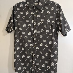 Pyknic short sleeve button up medium cereal killer